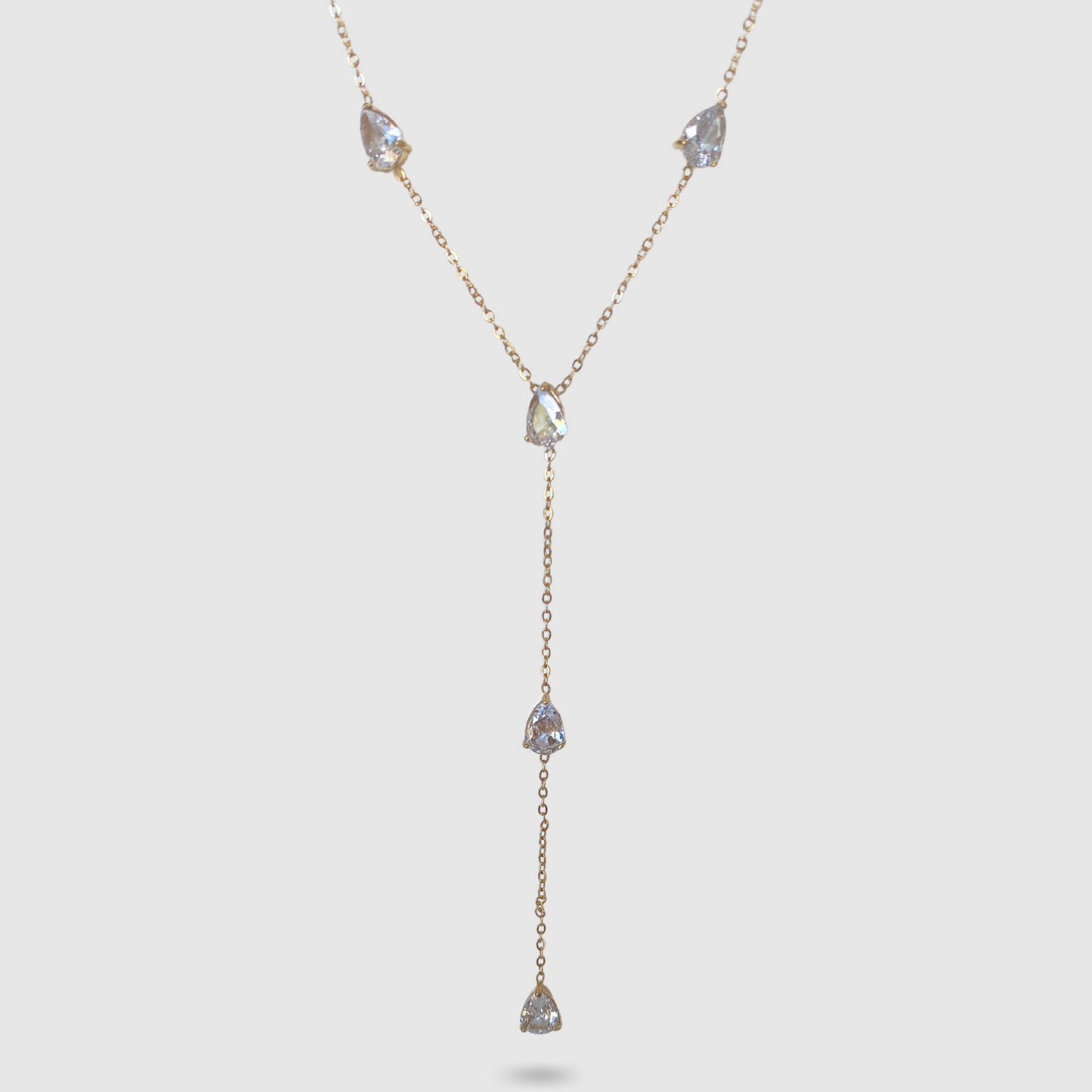 Collier Larmes, acier inoxydable, 5 diamants (imitation), larmes, goutes, ajustable, couleur or