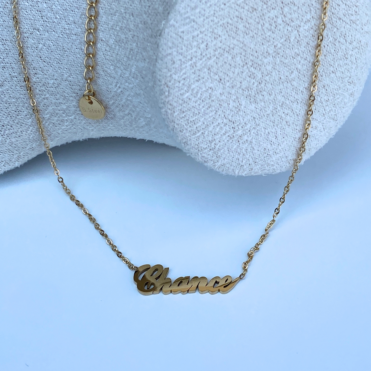 Collier Chance
