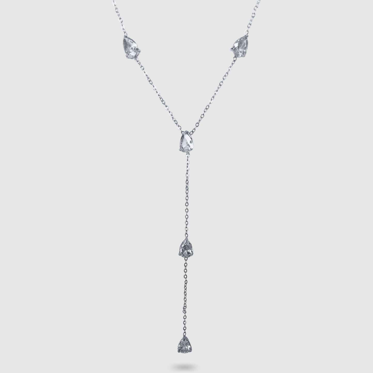 Collier Larmes, acier inoxydable, 5 diamants (imitation), larmes, goutes, ajustable, couleur argent