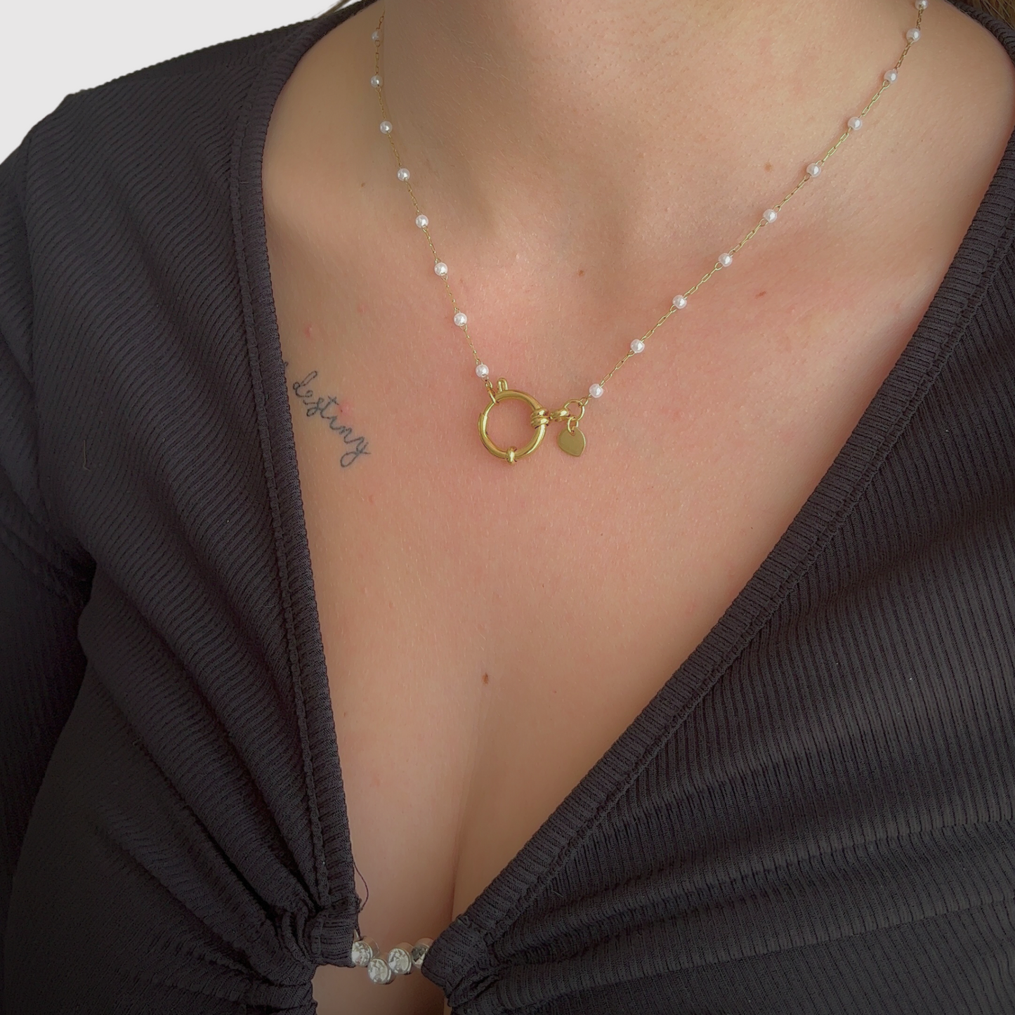 Collier Annita, acier inoxydable, couleur or, perles, fermeture anneau