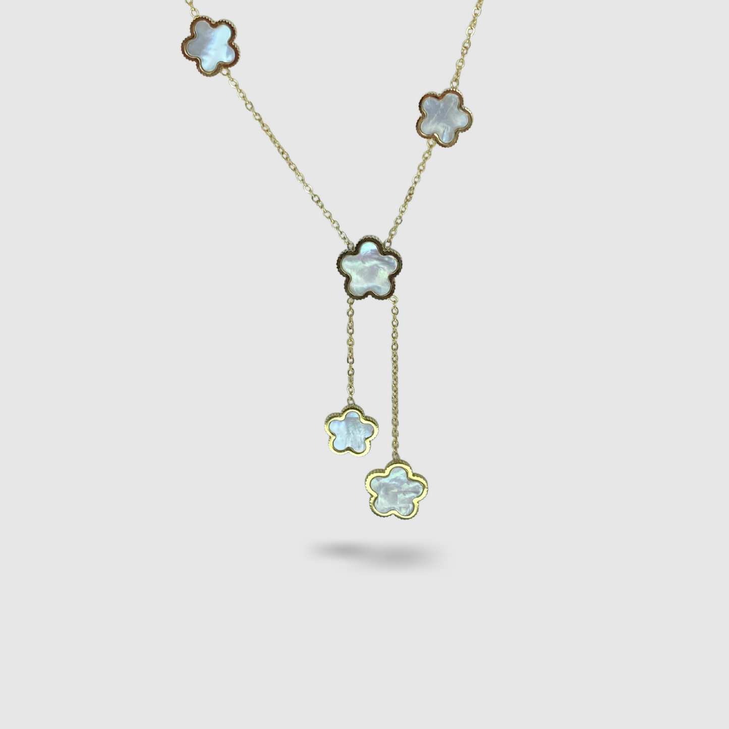 Collier acier inoxydable, 5 fleurs blanches, double descente, ajustable
