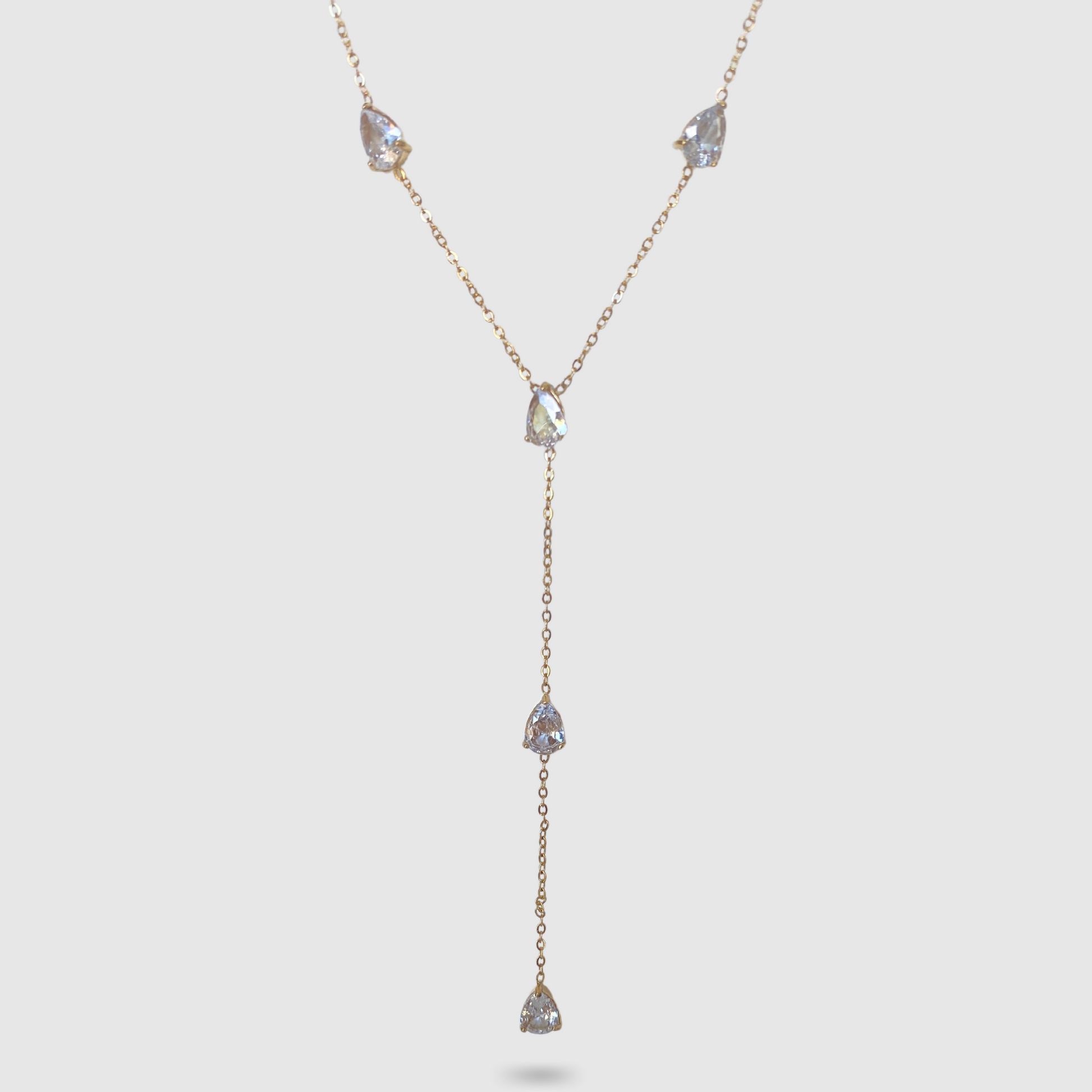 Collier Larmes, acier inoxydable, 5 diamants (imitation), larmes, goutes, ajustable, couleur or