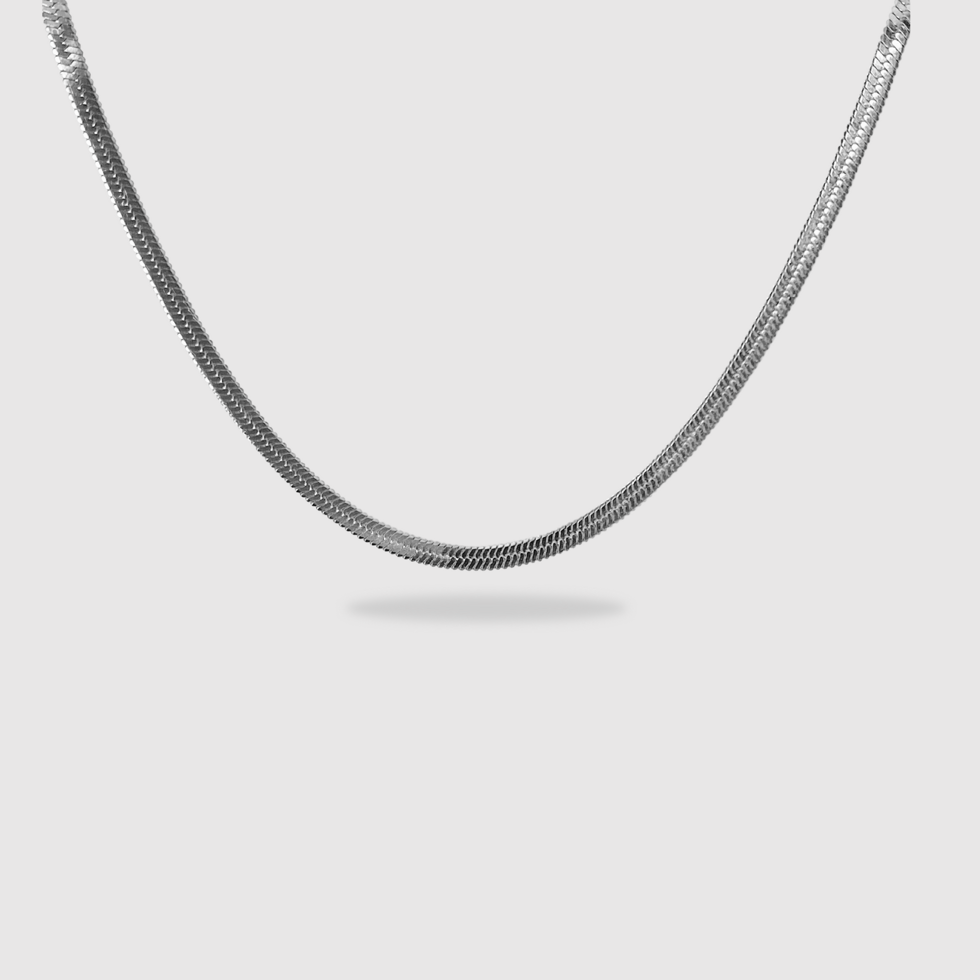 Collier Ariana, Acier inoxydable, écailles, plat, ajustable, couleur argent