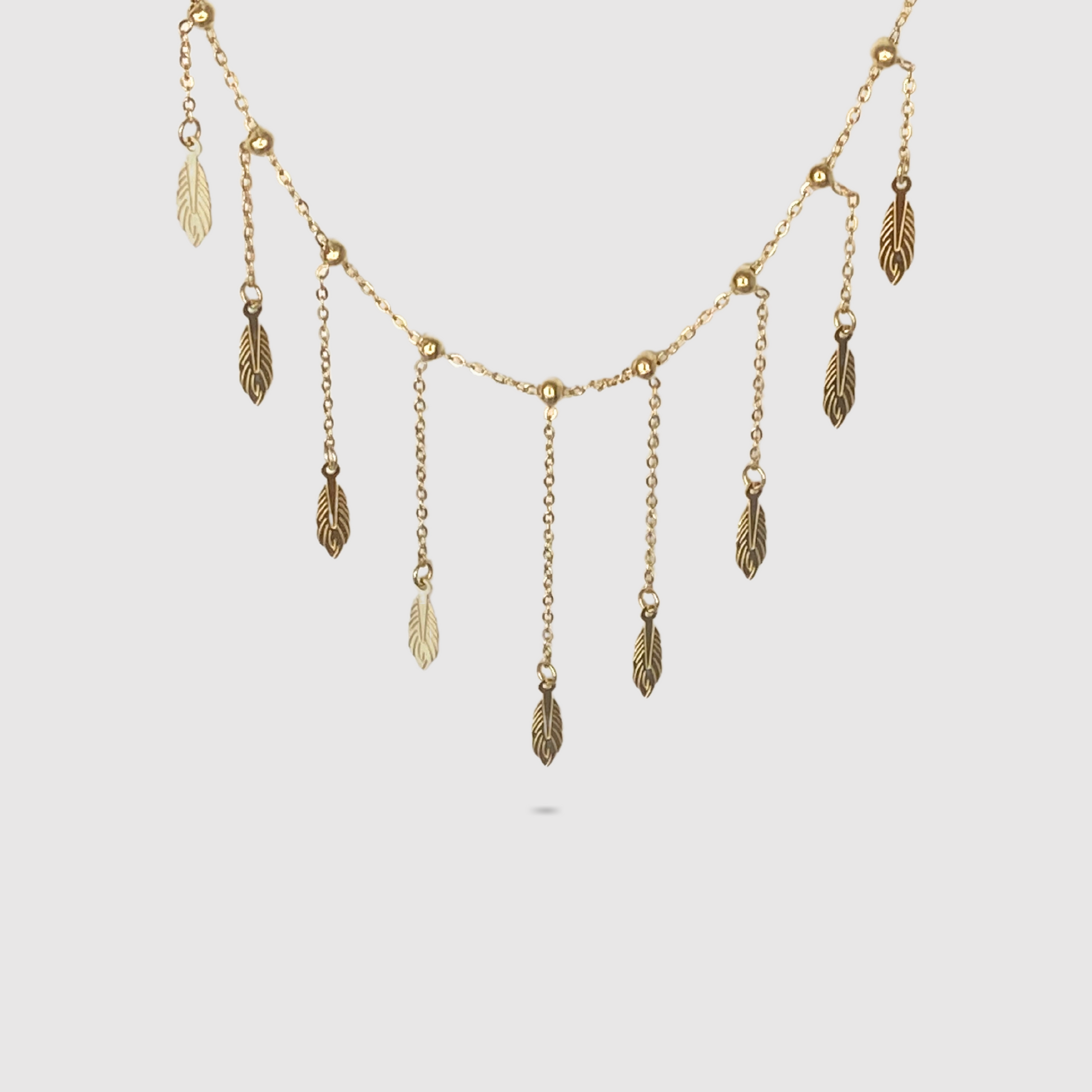 Collier Pocahontas, acier inoxydable, plumes, ajustable, couleur or
