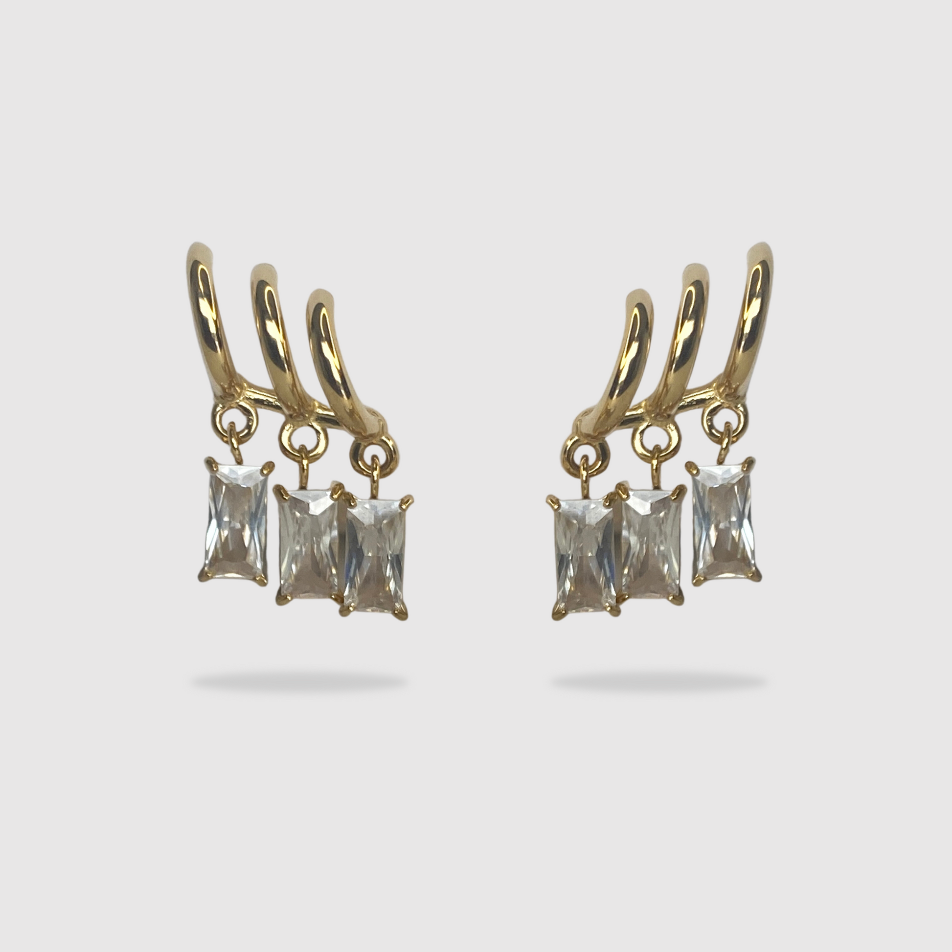 Boucles d'oreilles Lola, Acier inoxydable, 3 diamants (imitation), 3 demi-anneaux, couleur or