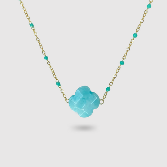 Collier Elénia, acier inoxydable, couleur or,  trèfle turquoise, perles